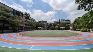 2026年国际足联世界杯 小朋友从乒乓球台摔下来